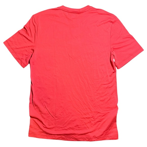 Tilley Wanderer Collection Shirt Rockies Henley Short Sleeve Red Size Med BLRH1 - Picture 2 of 11